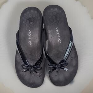 Vionic Rest Bella II Black Comfortable Sandal Flip Flop Silver Tip Bow Tie Sz 8
